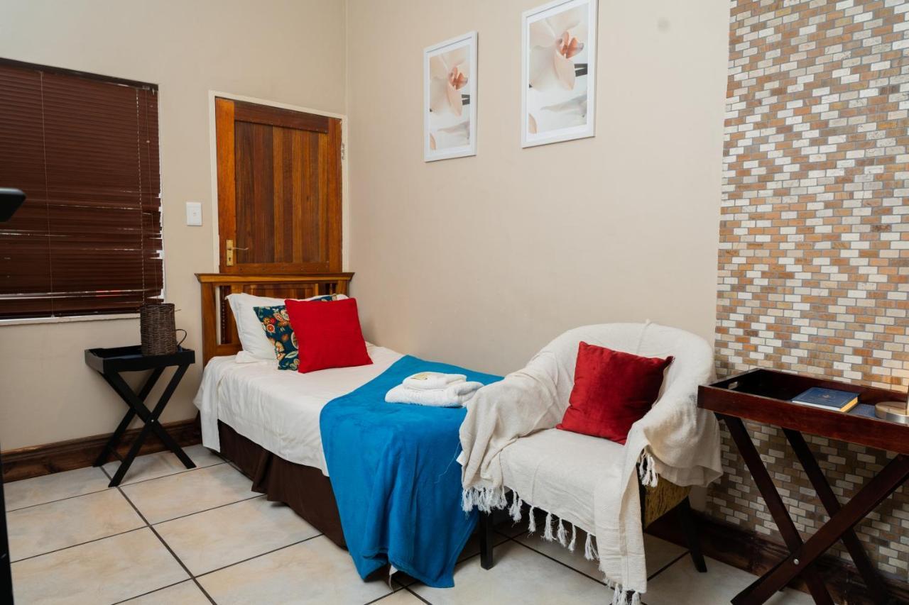 Riverbank Lodge Upington Dış mekan fotoğraf
