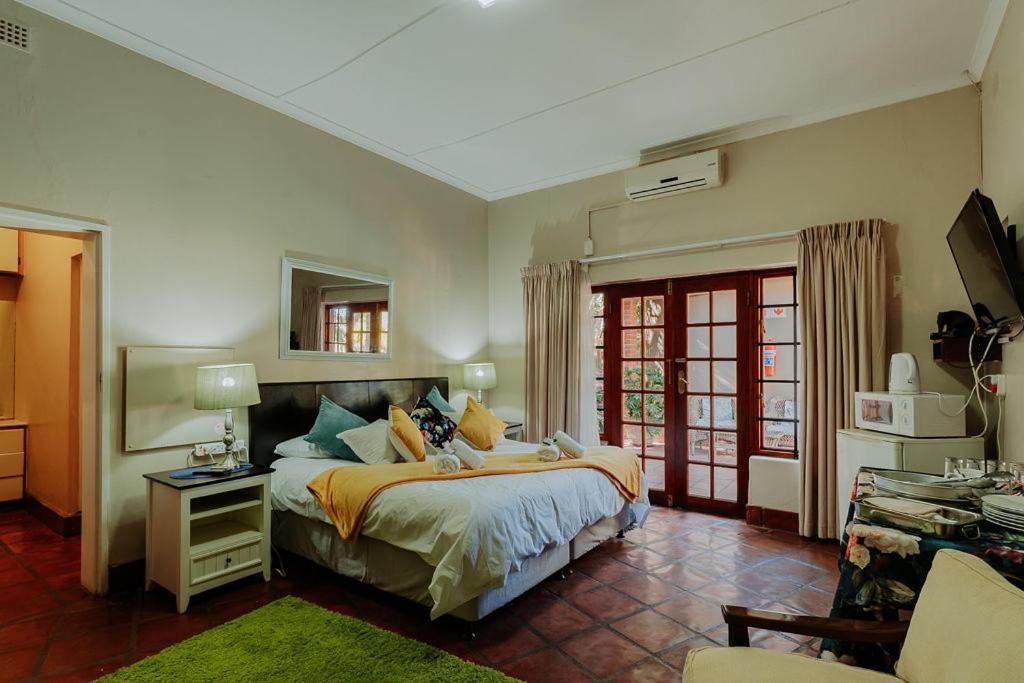 Riverbank Lodge Upington Dış mekan fotoğraf
